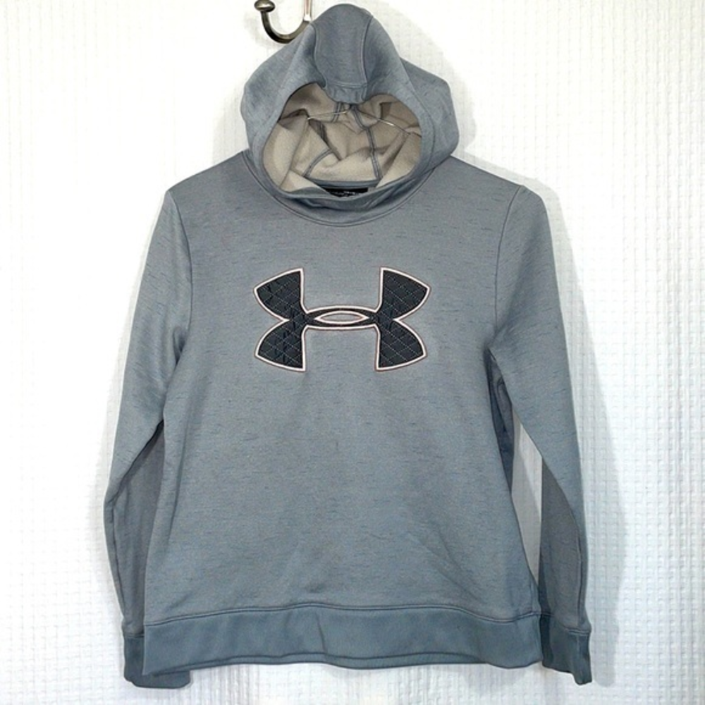 Under Armour women’s Medium Cold‎ Gear grey & pink cowl neck hoodie sweatshirt.